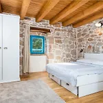 Vakantiehuis Altes Steinhaus Goranova Kuca By Interhome *