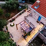 Altes Steinhaus Goranova Kuca By Interhome * Seline