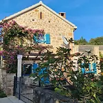 Altes Steinhaus Goranova Kuca By Interhome Vakantiehuis Seline