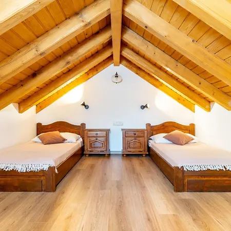 Altes Steinhaus Goranova Kuca By Interhome בית נופש *