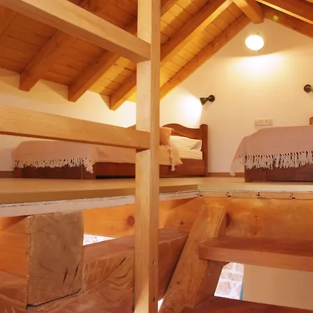 Altes Steinhaus Goranova Kuca By Interhome * סלינה