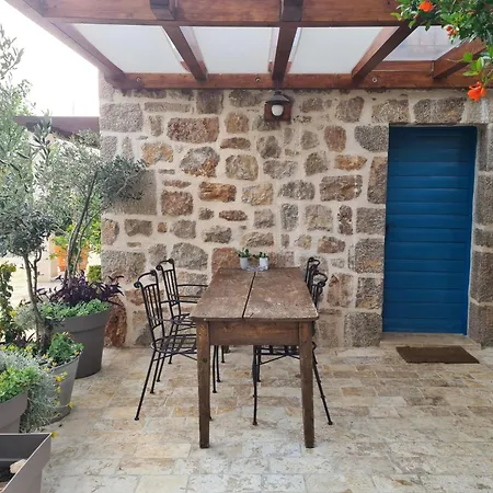 Altes Steinhaus Goranova Kuca By Interhome סלינה