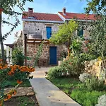 Semesterbostad Altes Steinhaus Goranova Kuca By Interhome