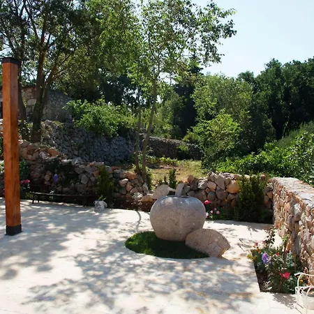 Altes Steinhaus Goranova Kuca By Interhome Vakantiehuis Seline