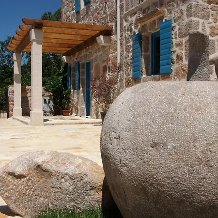 Altes Steinhaus Goranova Kuca By Interhome Vakantiehuis *