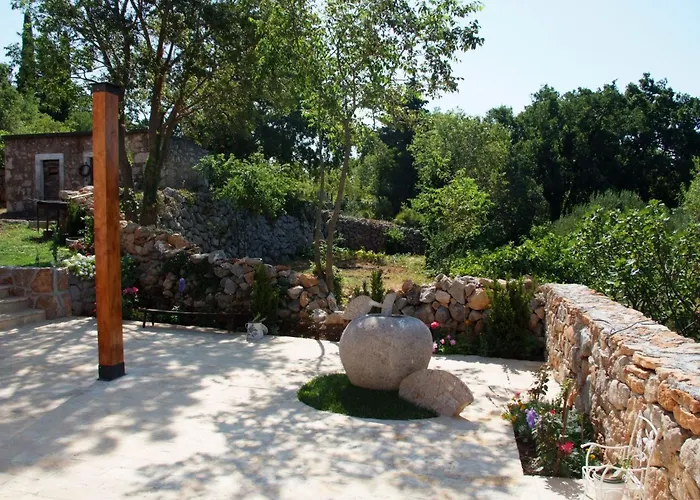 Altes Steinhaus Goranova Kuca By Interhome Vakantiehuis Seline