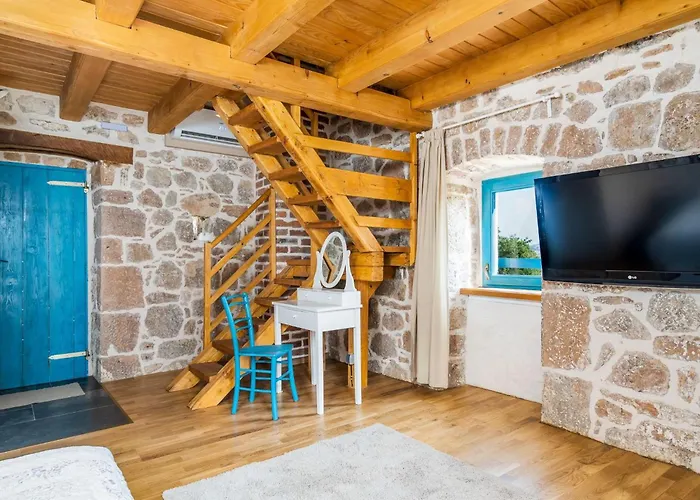 Altes Steinhaus Goranova Kuca By Interhome