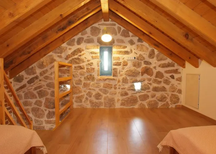 펜션 Altes Steinhaus Goranova Kuca By Interhome